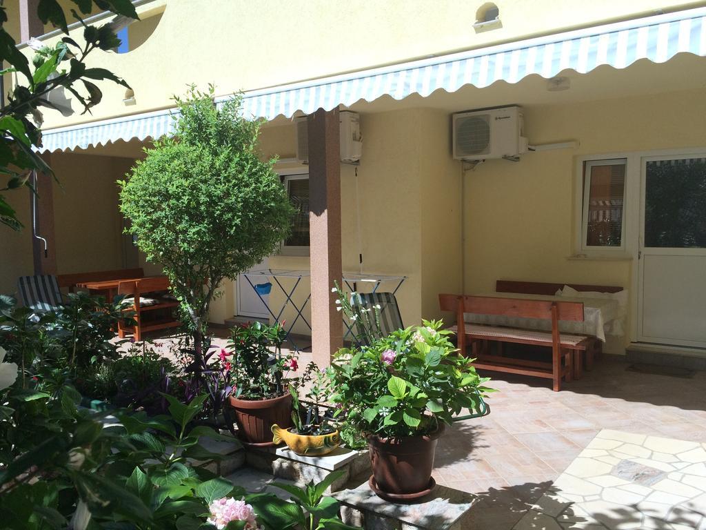 Apartment Kolundzic Novi Vinodolski