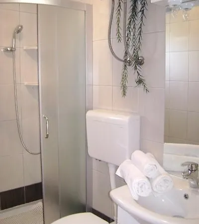 Apartment Kolundzic Novi Vinodolski Zimmer foto