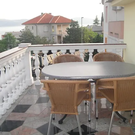 Apartment Kolundzic Novi Vinodolski Zimmer foto